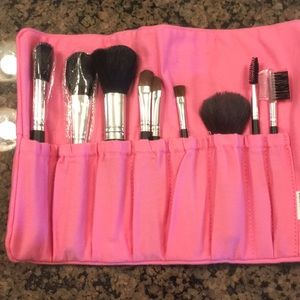 Make up brush set